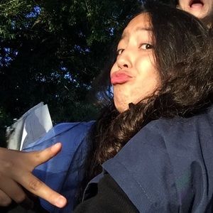 Meet your Posher, Ambar